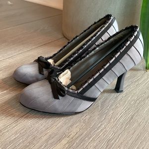 Grey/Silver & Black Satin Kenneth Cole Unlisted Heels